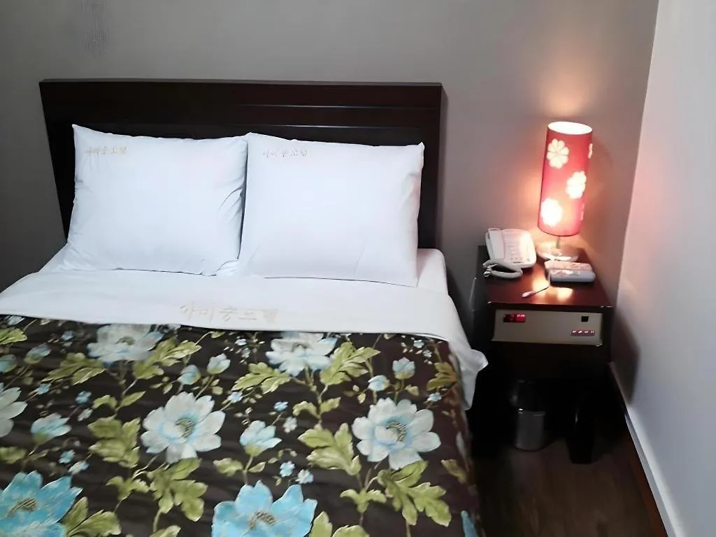 Jongro Nova Motel Seoul 2*,
