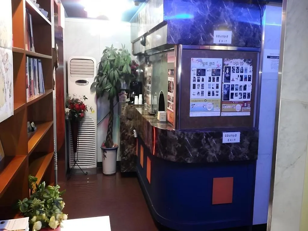 Jongro Nova Motel Seoul 2*,